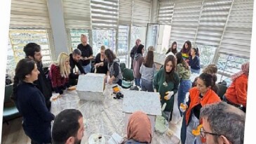 Atıklar Yuvaya Dönüştü