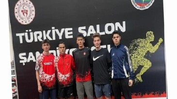 Atletlerimiz Salon Atletizm Dönemini Derecelerle Açtı
