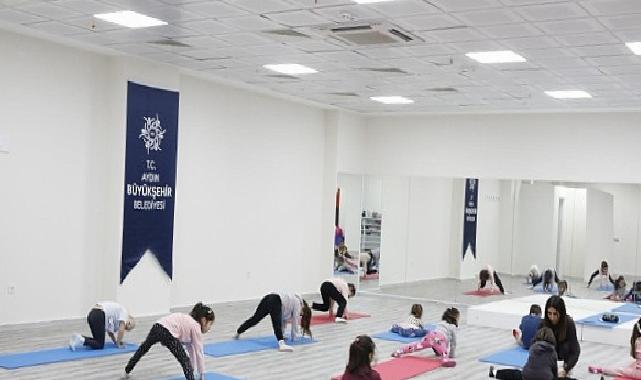 Aydın Büyükşehir Belediyesi’nin Jimnastik Eğitimleri Devam Ediyor