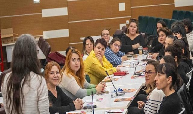 Bornova’da “Kadınların İnsan Hakları” için güçlü adım