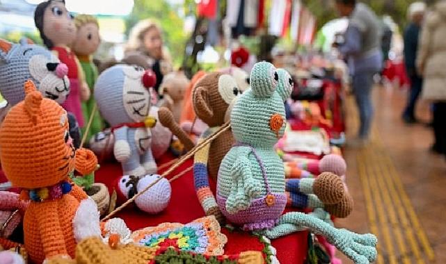 Bornova’da Yılbaşı İkramlık Eşya Günleri