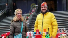 Buca’da yeni yıl pazarına büyük ilgi