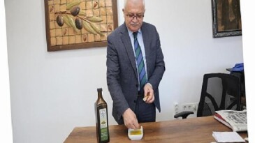 Burhaniye Belediyesi Zeytinyağları Satışa Sunuldu