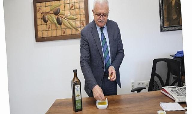 Burhaniye Belediyesi Zeytinyağları Satışa Sunuldu