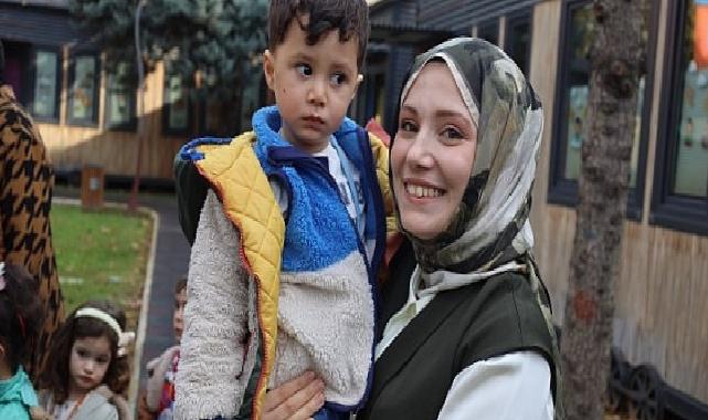 Büyükşehir’den ekranla büyüyen çocuklar için altın teklifler; “Ekranı yasaklamayalım, istikrarlı kullanalım”