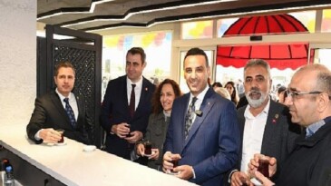 Çiğli’de Yeni Bir Ömür Alanı: Uğur Mumcu Parkı Açıldı