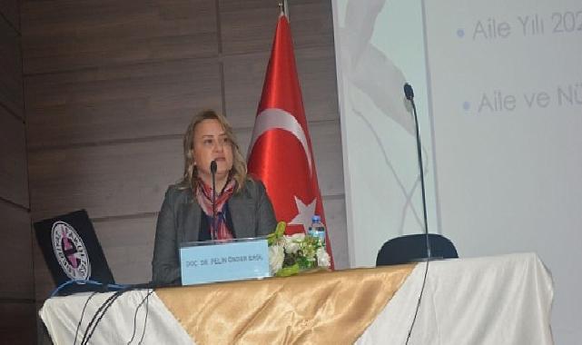 Doç. Dr. Koçoğlu Gündoğdu “Aile kurumundaki değişimi görebilmek hakikat adımların atılabilmesi için elzemdir”