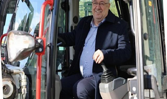 Edremit Belediyesi Araç Filosunu Güçlendiriyor