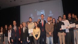 Ege Üniversitesi “ÜNİDES Sertifika Merasimi’ne mesken sahipliği yaptı