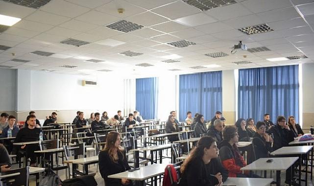 Ege Üniversitesinde mahzurlar “Akran Mentörlüğü” ile aşılıyor