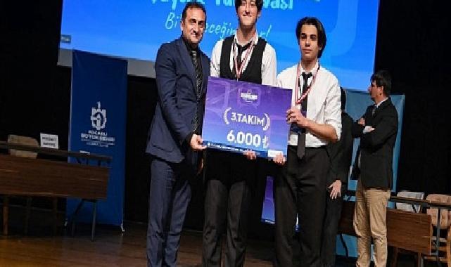 Genç münazırlar, “Bi’ Diyeceğim Var” dedi