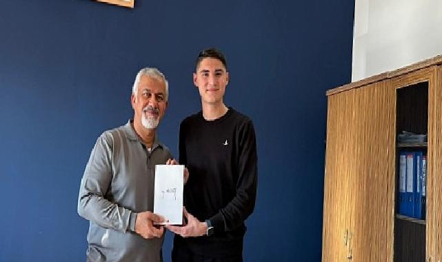 Gençlik meclisinden manalı bağış