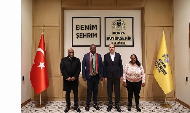 Güney Afrika Yerel Yönetimler Birliği Lideri Stofile, Lider Altay’ı Ziyaret Etti