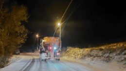 İnegöl Belediyesi Karla Uğraş İçin Teyakkuzda