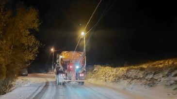 İnegöl Belediyesi Karla Uğraş İçin Teyakkuzda