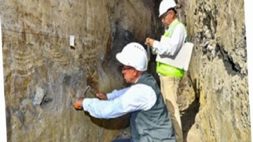 İzmir riskleri öngören, inançlı ve planlı kent modeli ile örnek olacak