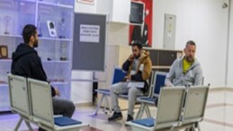 İzmir’de spor okul sıralarına taşınıyor