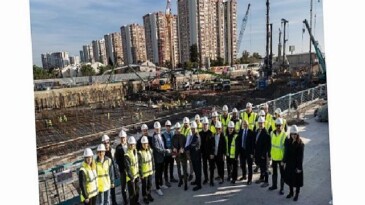 İzmir’e Mona Lisa Gülüşü Getiren Yeni Jenerasyon Mimari Seyahat