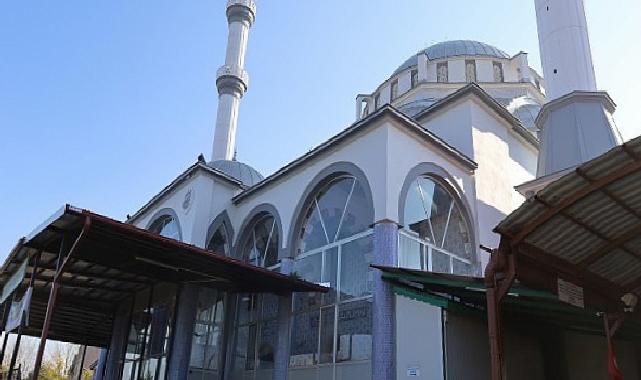 Kartepe Abdülhamit Han Camii’ne estetik görünüm