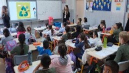 Kemer Belediyesi okullarda ‘Sıfır Atık’ eğitimi veriyor