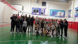 Kızlarımızdan gurur veren galibiyet