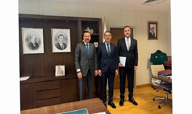 Lider Arı’dan Dünya Engelliler Günü’ne Özel GÖR-BİR Ziyareti