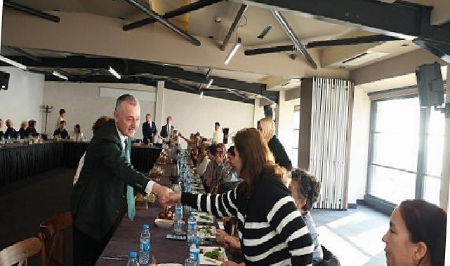 Lider Büyükakın: “Büyüklerimiz, kentimizin hazineleridir”