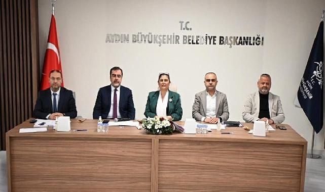 Lider Çerçioğlu, Kuyucak Muhtarları İle Bir Ortaya Geldi