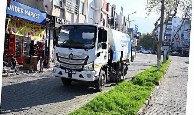 Lider Çerçioğlu’ndan Kuşadası’na Pırıl Pırıl Dokunuş