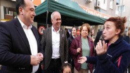 Lider Dutlulu Karaköy Pazarı’nda Esnafı Dinledi