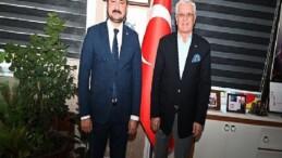 Lider Ölmez’den Lider Topaloğlu’na nezaket ziyareti