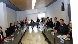 Lider Şadi Özdemir sanayi bölgeleri temsilcileriyle bir ortaya geldi