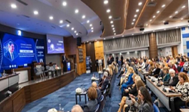 Lider Tugay İZİKAD’ın MEDSPARC Milletlerarası İş Tepesi’ni açtı