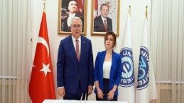 Lisansüstü öğrencilere yönelik yapay zeka eğitim projesine TÜBİTAK’tan dayanak