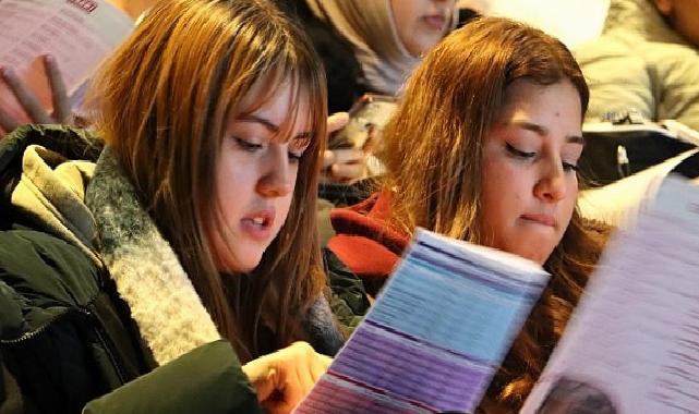 Maltepe Belediyesi’nden Öğrencilere Gelecek Rehberliği