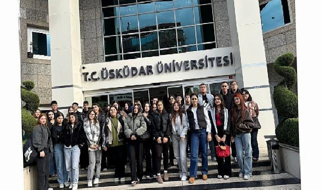 Maltepe Belediyesi’nden öğrencilere üniversite tanıtım seyahatleri
