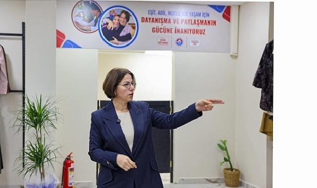 Maltepe’de Toplumsal Belediyecilik Örneği: “Açık Dolap” Yenilenerek Hizmete Sunuldu