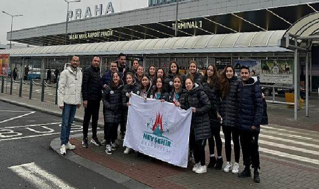 Nevşehir Belediyesi SK Bayan Sutopu Ekibi Çekya’da