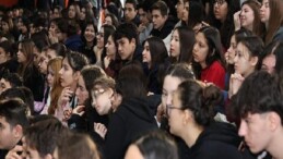 Nilüfer’in Sultanları öğrencilerle söyleşide buluştu