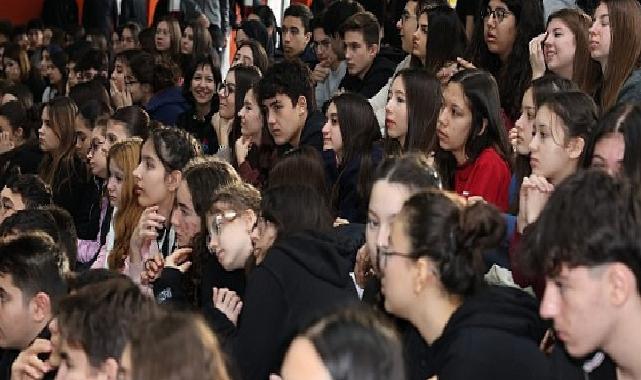 Nilüfer’in Sultanları öğrencilerle söyleşide buluştu