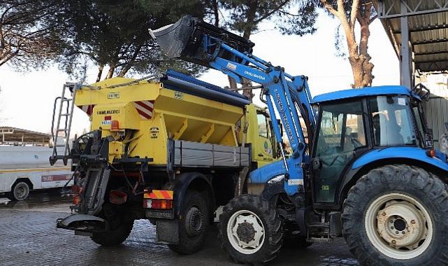 Ödemiş Belediyesi kar ve buzlanma uğraşına hazır
