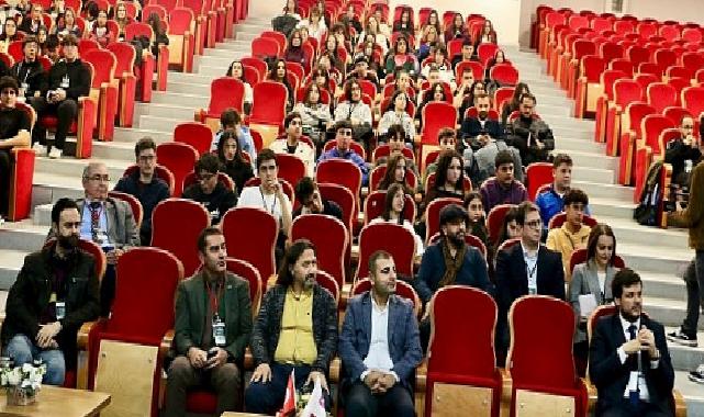 Öğrenciler Yapay Zeka Takviyeli Su ve Atık İdaresi Tahlilleri İçin Harekete Geçti