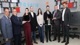 Okul-Sanayi İş Birliğiyle Okullara Bilgisayar Bağışı Yapılıyor