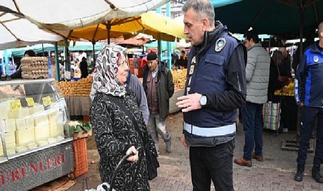 Perşembe Pazarı’nda ‘Hoş Geldin Masası’ Hizmete Girdi