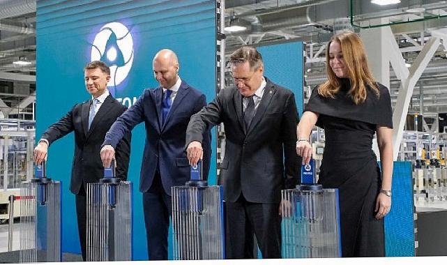Rosatom, Rusya’nın Birinci Lityum-İyon Güç Depolama Giga Fabrikasını Faaliyete Geçirdi