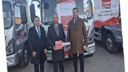 Salihli Belediyesi’ne Yeni Çöp Toplama Kamyonu