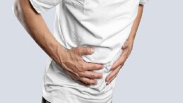 Şiddetli karın ağrısının nedeni divertikülit olabilir