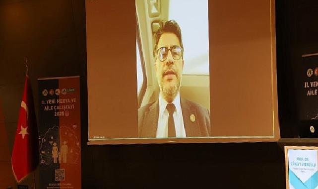 Sofraya bir tabak da telefonlar için…