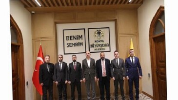 Suriyeli Heyet Lider Altay’ı Ziyaret Etti, “Konya Modeli Belediyecilik” Hizmetlerini İnceledi