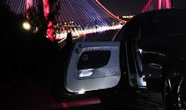 Tarihinin en güçlü Rolls-Royce’u Black Badge Spectre Türkiye sahnesinde